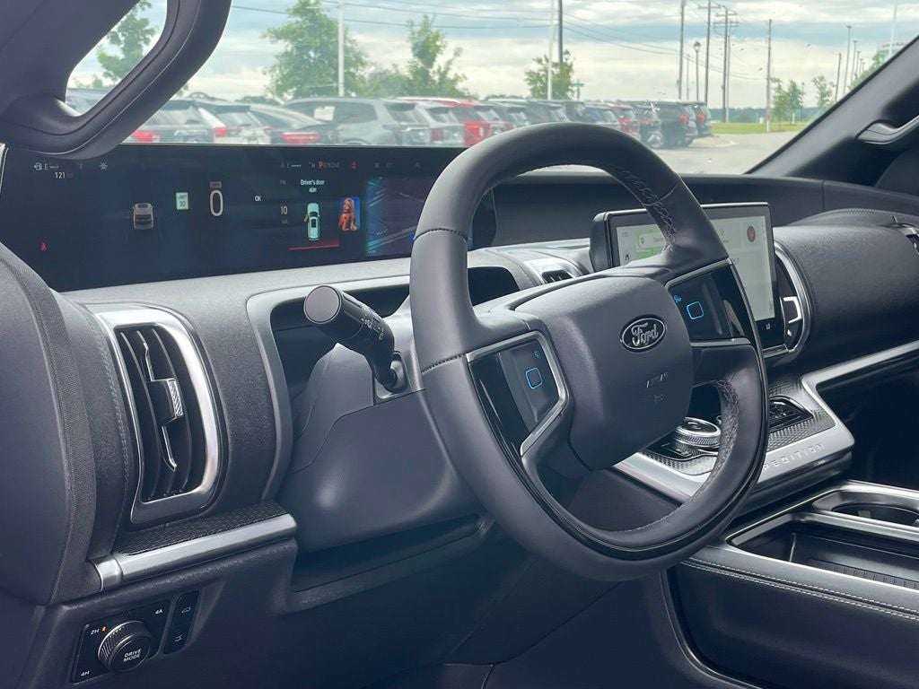 2025 Ford Expedition Max Platinum - STEALTH APPEARANCE PKG / BLUECRUISE