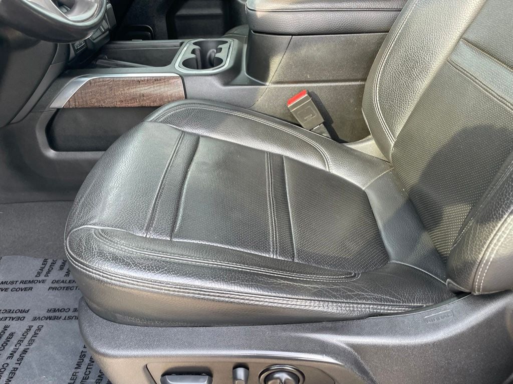 2022 GMC Sierra 2500HD Denali - ONE OWNER / CLEAN CARFAX