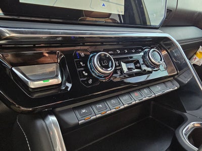 2025 GMC Sierra 1500 Denali Ultimate - HEAD UP DISPLAY / VENTILATED SEATS