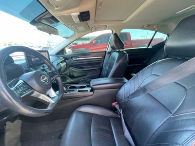 2023 Nissan Altima 2.5 SR - MOONROOF / WIRELESS CARPLAY