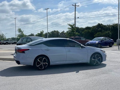 2023 Nissan Altima 2.5 SR - MOONROOF / WIRELESS CARPLAY