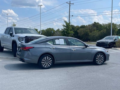 2025 Nissan Altima 2.5 SV - BLIND SPOT WARNING / KEYLESS ENTRY