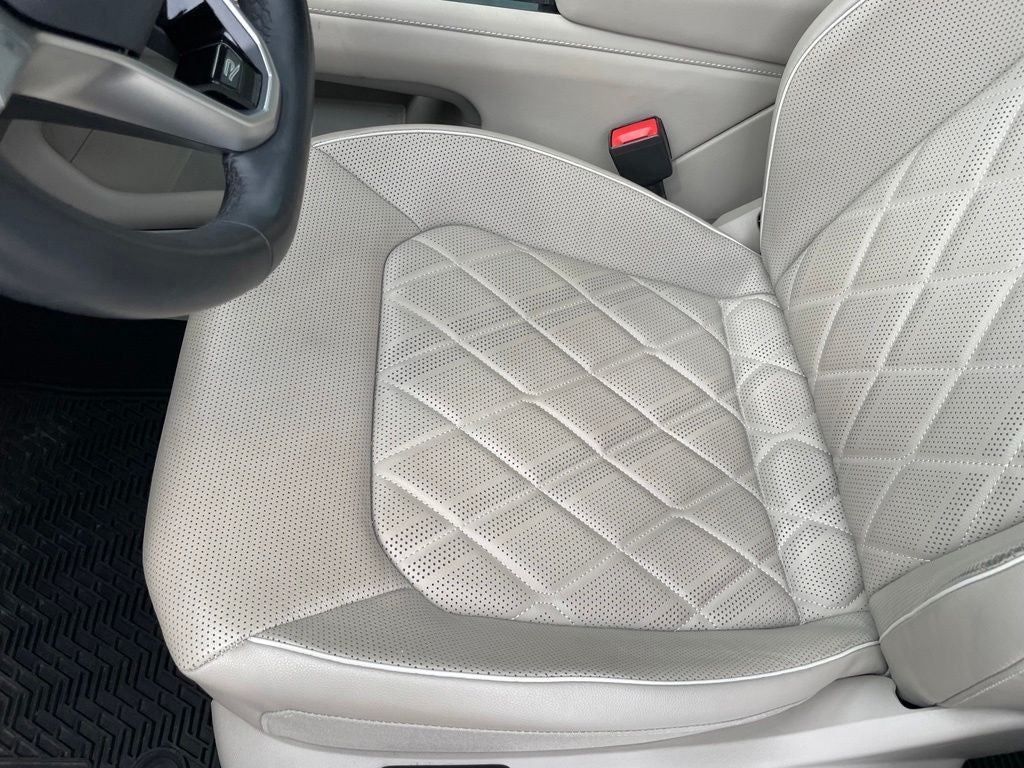 2024 Volkswagen Atlas 2.0T SEL Premium R-Line - VENTILATED SEATS