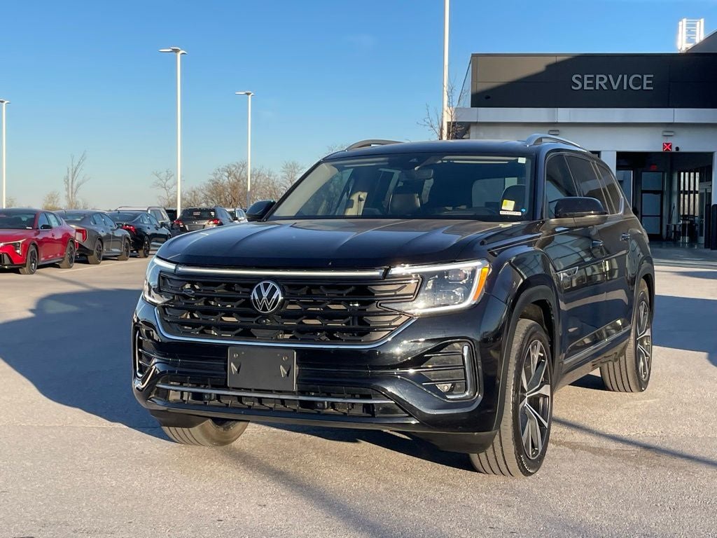 2024 Volkswagen Atlas 2.0T SEL Premium R-Line - MEMORY SEATS