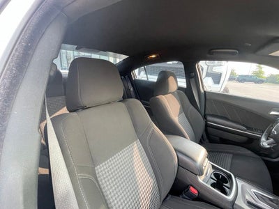 2023 Dodge Charger SXT - 292 HP / AUTO HEADLIGHTS