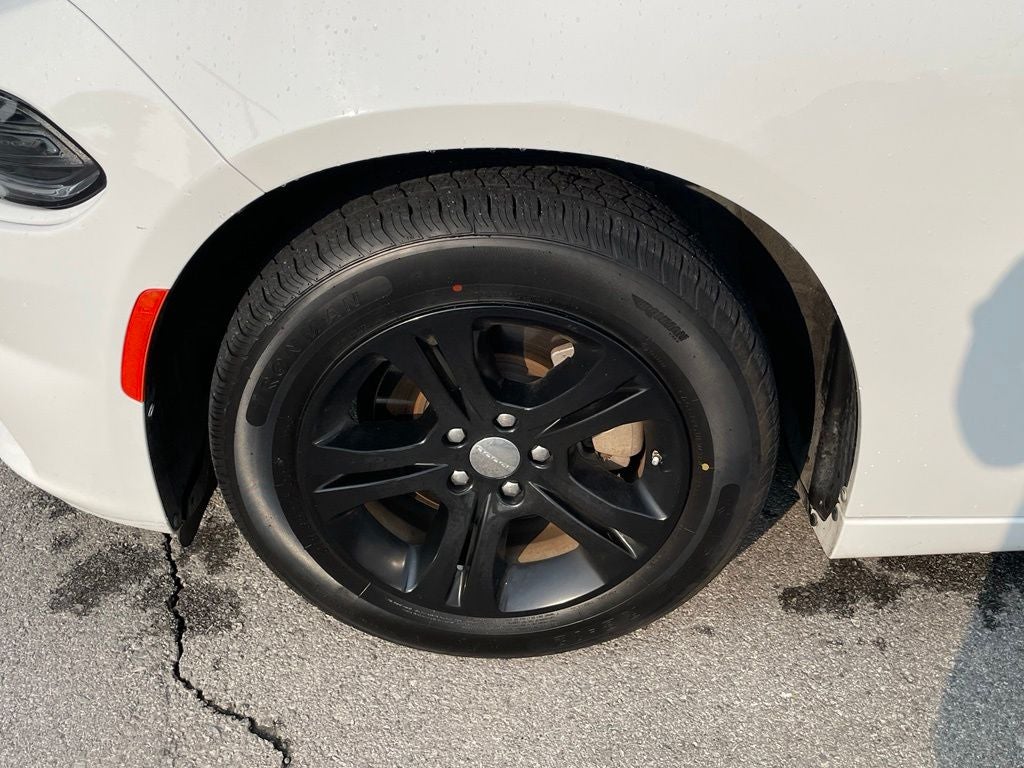 2023 Dodge Charger SXT - 292 HP / AUTO HEADLIGHTS