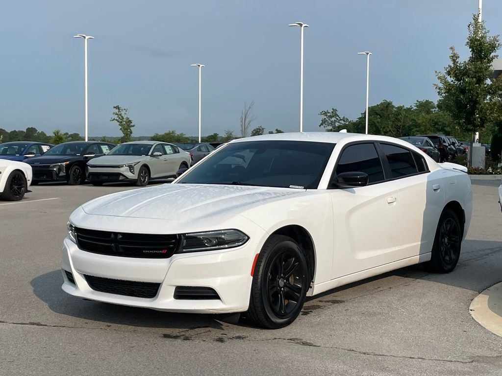 2023 Dodge Charger SXT - 292 HP / AUTO HEADLIGHTS