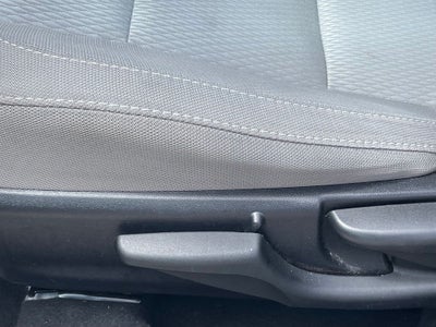 2016 Toyota Corolla LE - 38 MPG / KEYLESS ENTRY