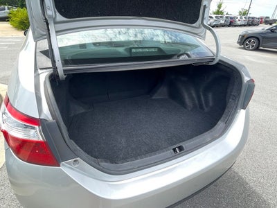 2016 Toyota Corolla LE - 38 MPG / KEYLESS ENTRY