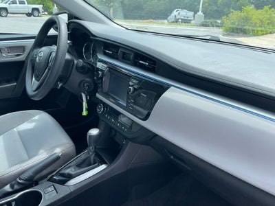 2016 Toyota Corolla LE - 38 MPG / KEYLESS ENTRY