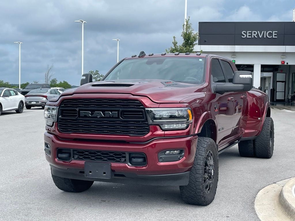 2023 RAM 3500 Limited - POWER SUNROOF / AIR SUSPENSION