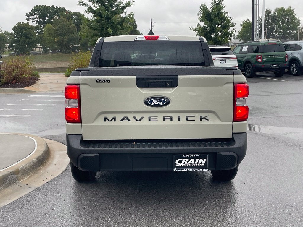 2025 Ford Maverick XL - AWD / 30 MPG