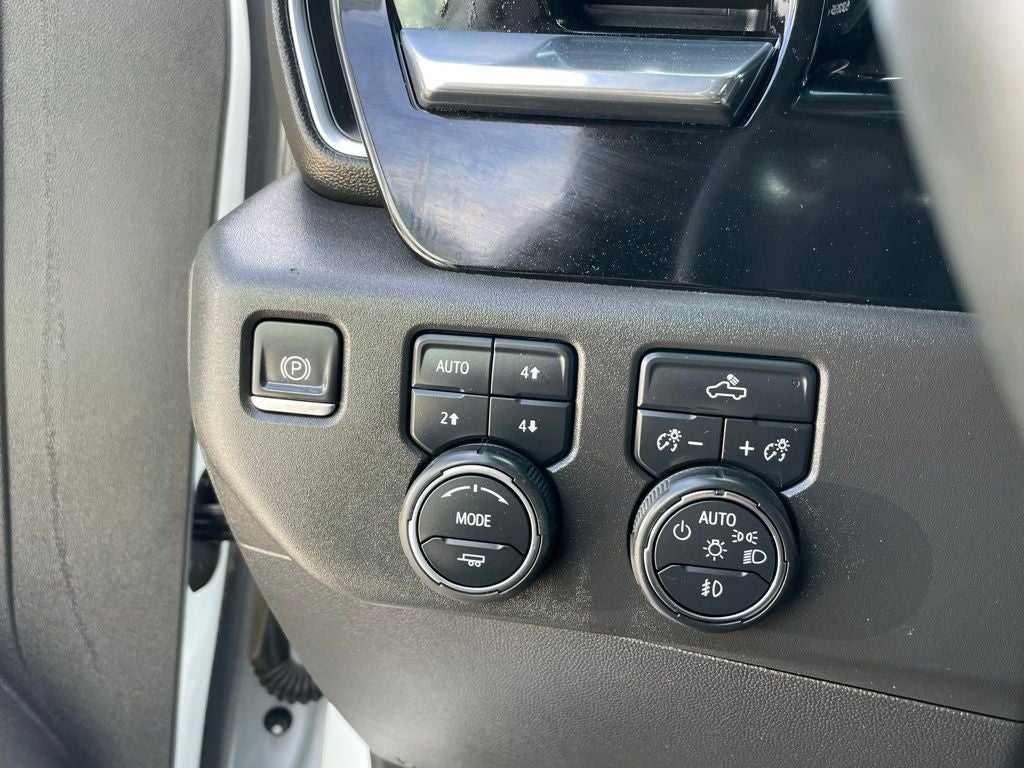 2024 Chevrolet Silverado 1500 LT Trail Boss - DUAL EXHAUST / REMOTE START