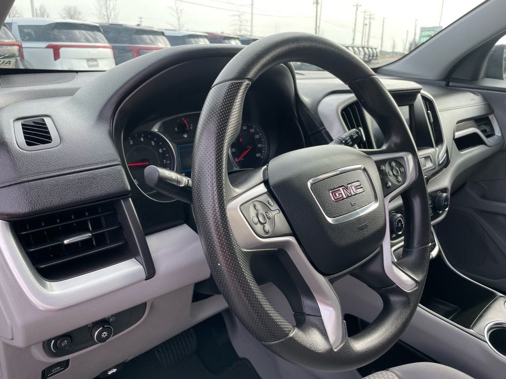 2024 GMC Terrain SLE - LANE KEEP ASSIST / APPLE CARPLAY