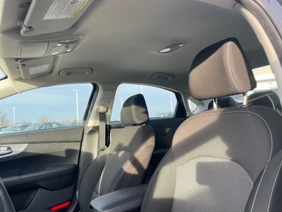 2023 Kia Forte LXS - KIA CERTIFIED / APPLE CARPLAY