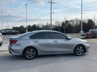 2024 Kia Forte LXS - KIA CERTIFIED / BLIND SPOT MONITOR