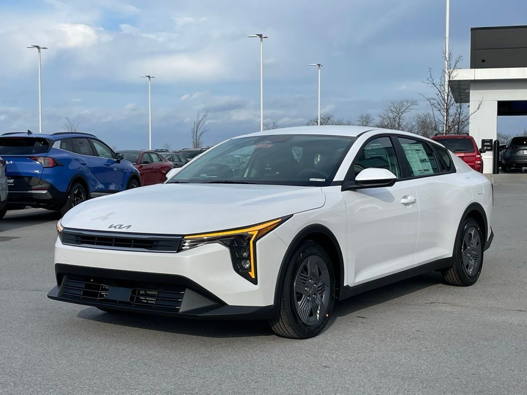 2026 Kia K4 LX