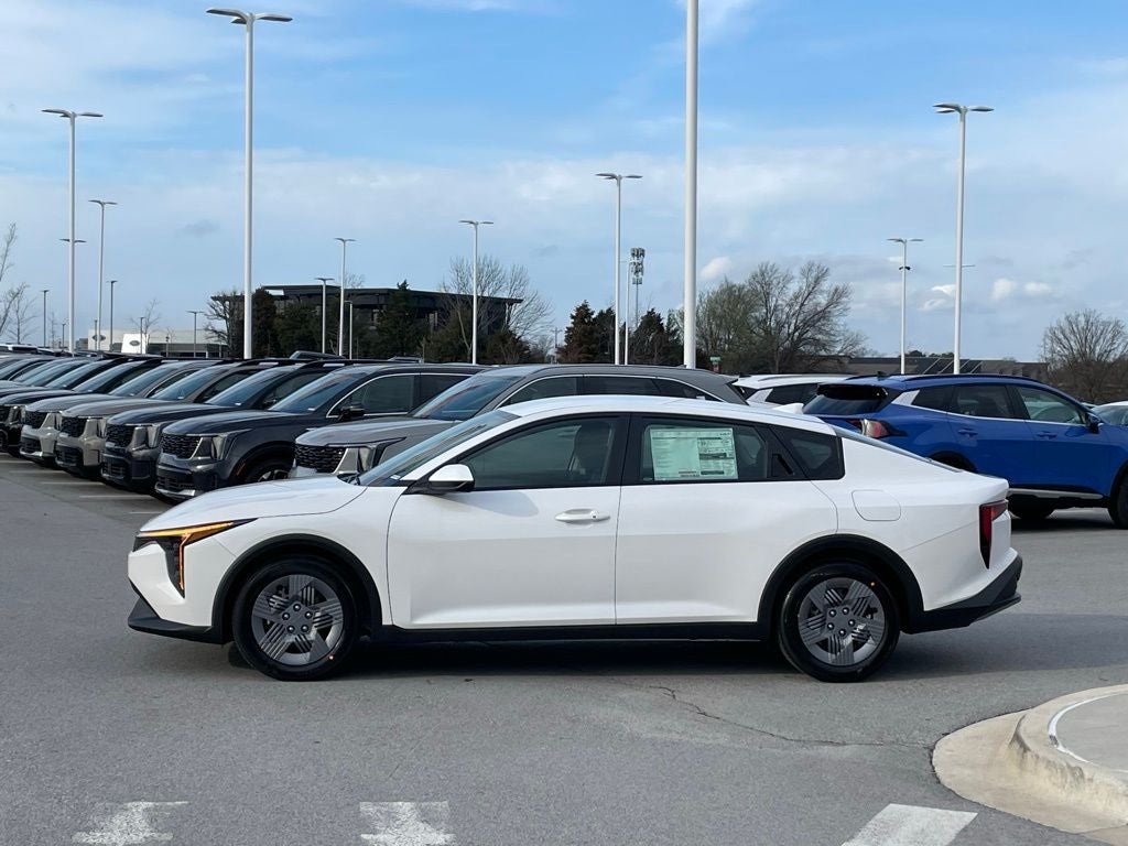 2026 Kia K4 LX