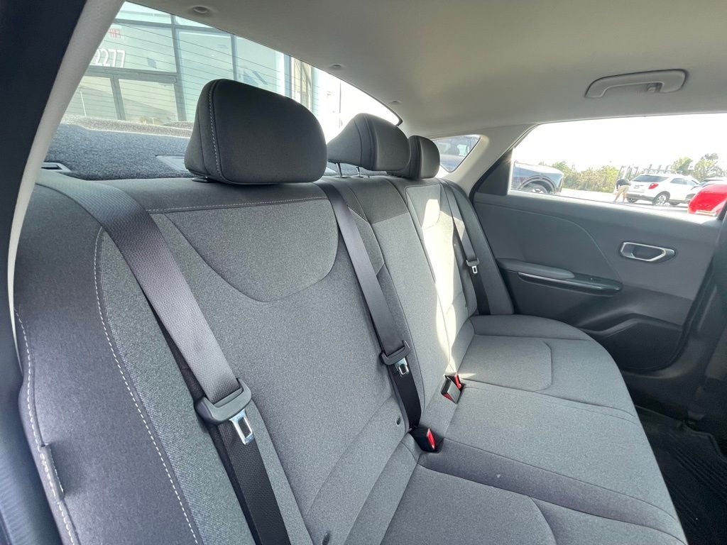 2025 Kia K4 LXS - KIA CERTIFIED / BLIND SPOT MONITOR