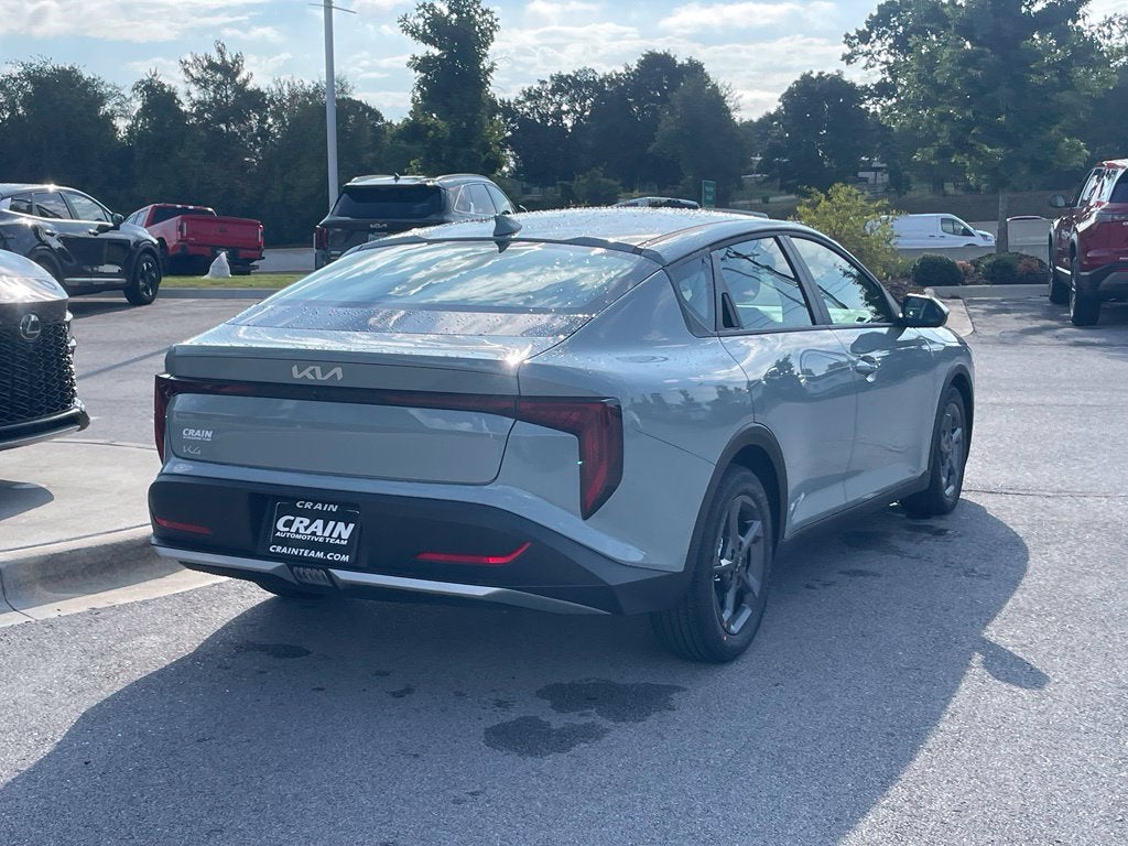 2026 Kia K4 LXS