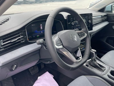 2025 Volkswagen Jetta 1.5T SE - POWER SUNROOF / BLIND SPOT MONITOR