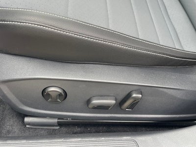 2025 Volkswagen Jetta 1.5T SE - POWER SUNROOF / BLIND SPOT MONITOR