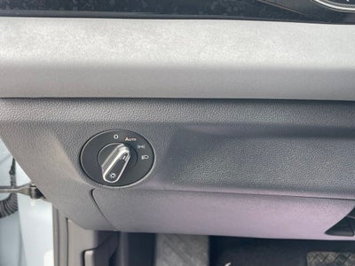 2025 Volkswagen Jetta 1.5T SE - POWER SUNROOF / BLIND SPOT MONITOR