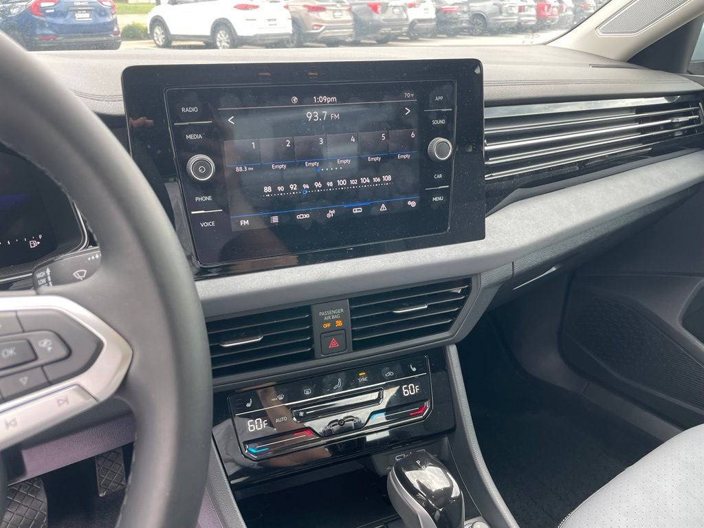 2025 Volkswagen Jetta 1.5T SE - POWER SUNROOF / BLIND SPOT MONITOR