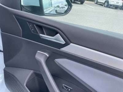 2025 Volkswagen Jetta 1.5T SE - POWER SUNROOF / BLIND SPOT MONITOR