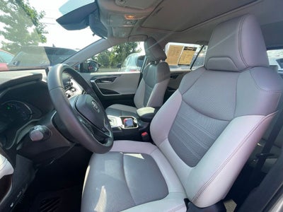 2020 Toyota RAV4 Hybrid Limited - 1 OWNER / POWER MOONROOF