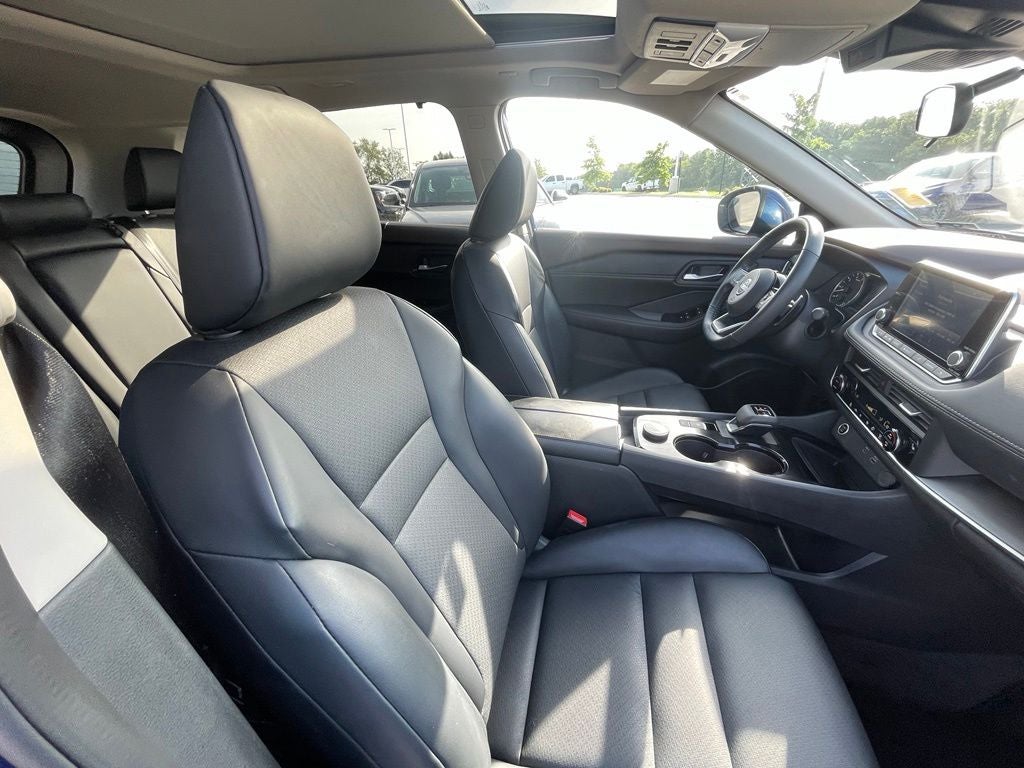 2023 Nissan Rogue SV - POWER SUNROOF / AWD