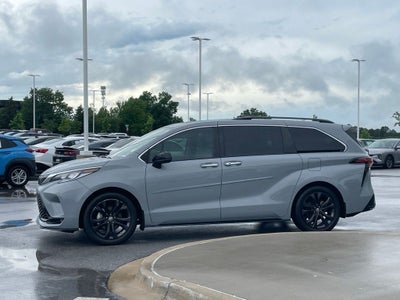 2023 Toyota Sienna XSE - MOONROOF / HANDS FREE SLIDING DOORS