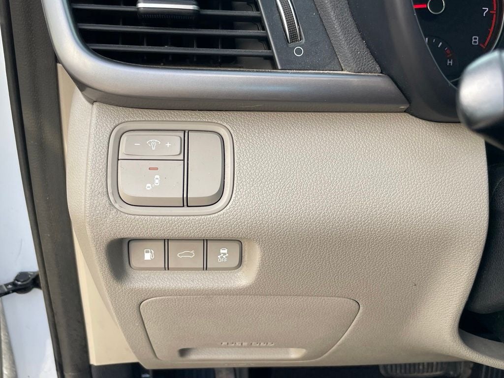 2016 Kia Optima LX - BLIND SPOT DETECTION / POWER DRIVER'S SEAT