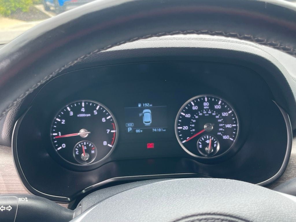 2021 Kia Telluride EX - CAPTAINS CHAIRS / TOWING PACKAGE