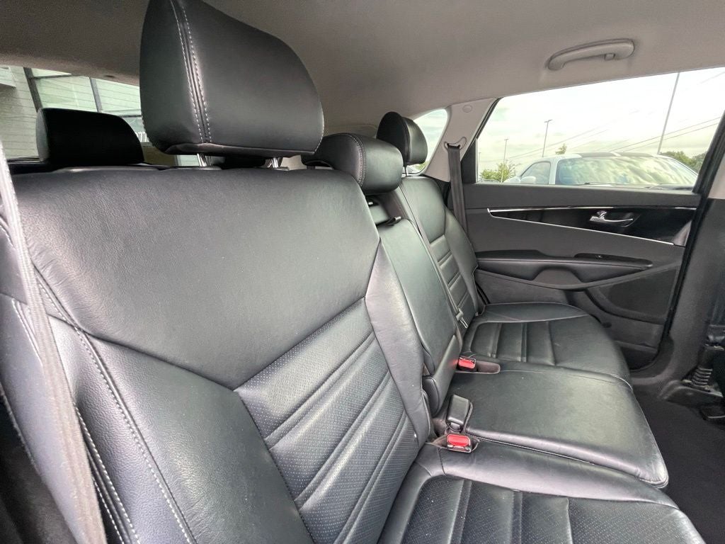 2019 Kia Sorento EX - TOW HITCH / APPLE CARPLAY