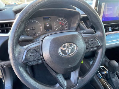 2025 Toyota Corolla LE - 41 MPG / APPLE CARPLAY