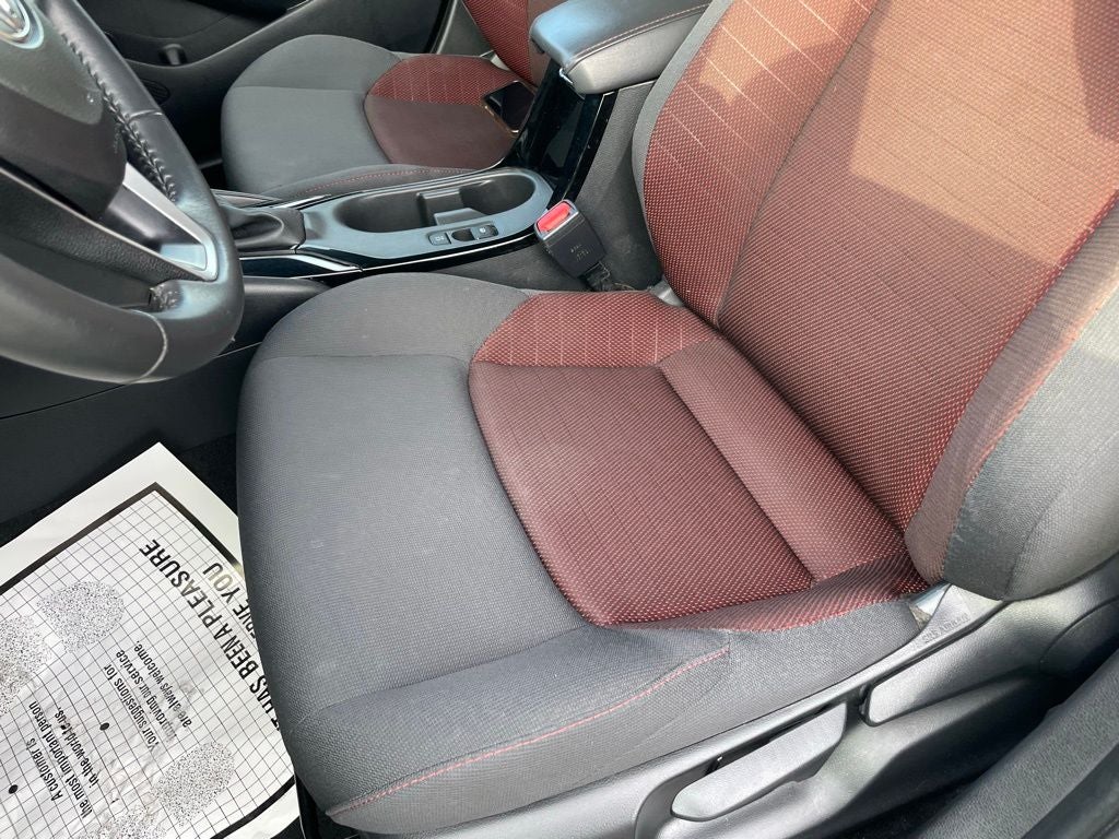 2024 Toyota Corolla SE - PUSH BUTTON START / APPLE CARPLAY