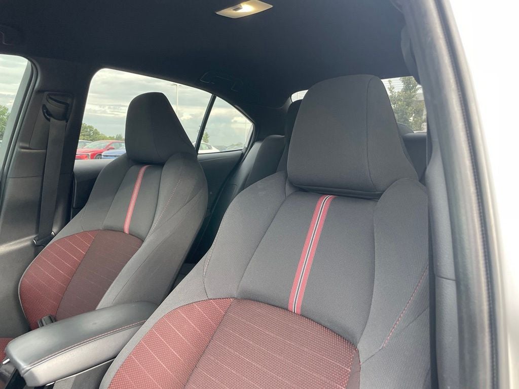 2024 Toyota Corolla SE - 40 MPG / APPLE CARPLAY