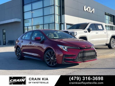 2024 Toyota Corolla SE - 40 MPG / BLACKOUT EMBLEMS