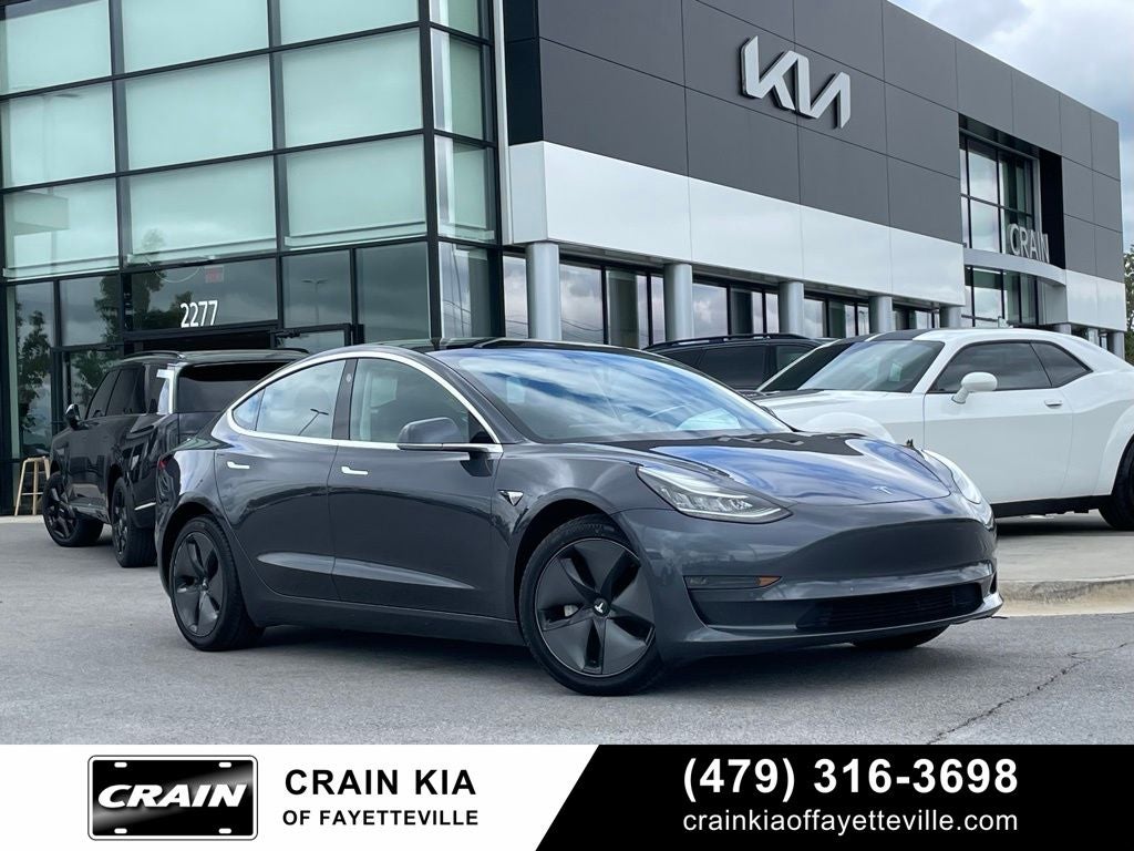2018 Tesla Model 3 Long Range - NEW TIRES / PARKING ASSIST
