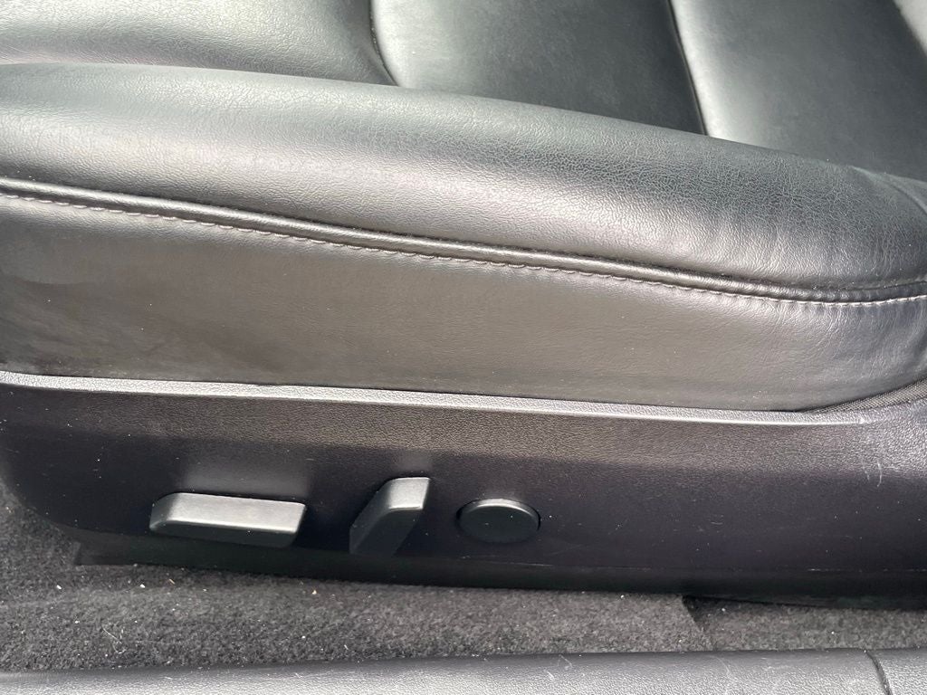 2018 Tesla Model 3 Long Range - NEW TIRES / PARKING ASSIST