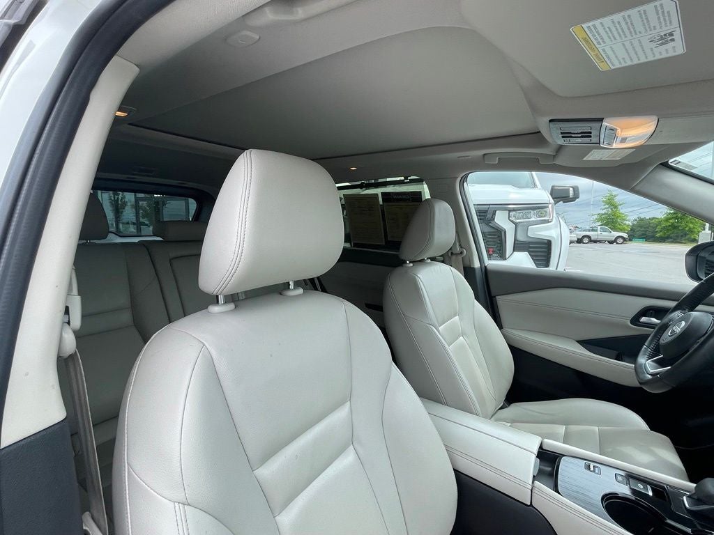 2023 Nissan Rogue SL - 1 OWNER / CLEAN CARFAX