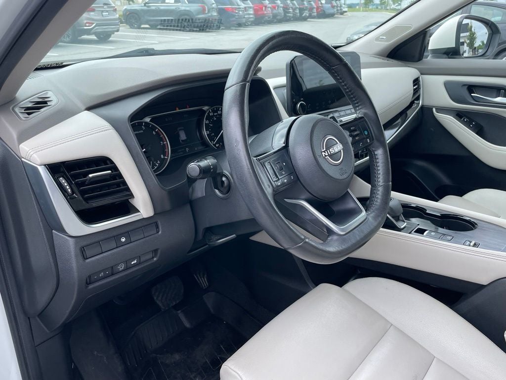 2023 Nissan Rogue SL - 1 OWNER / CLEAN CARFAX