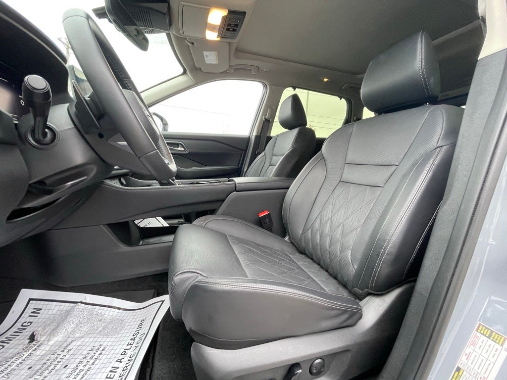 2024 Nissan Rogue Platinum - PANORAMIC ROOF / BLIND SPOT MONITORING