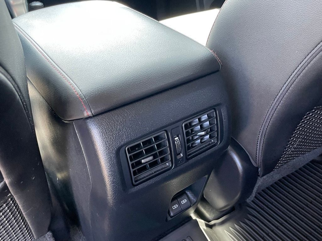 2023 Toyota 4Runner TRD Off-Road Premium - SUNROOF / NAVIGATION