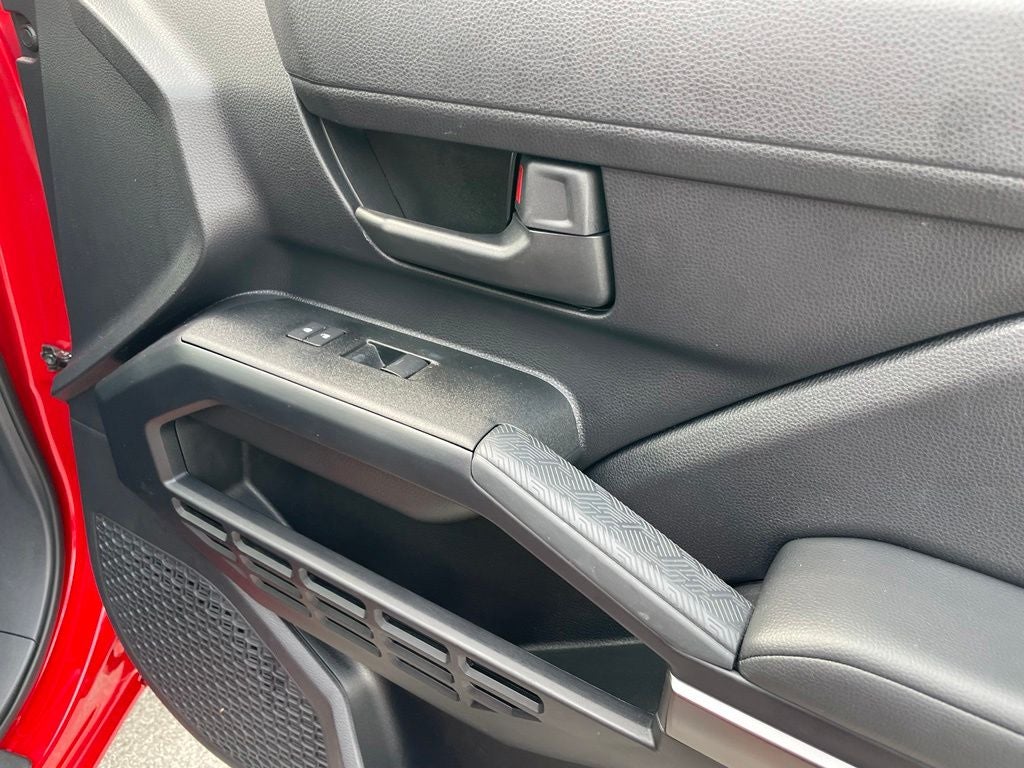 2025 Toyota 4Runner SR5 - BLIND SPOT MONITOR / ADAPTIVE CRUISE