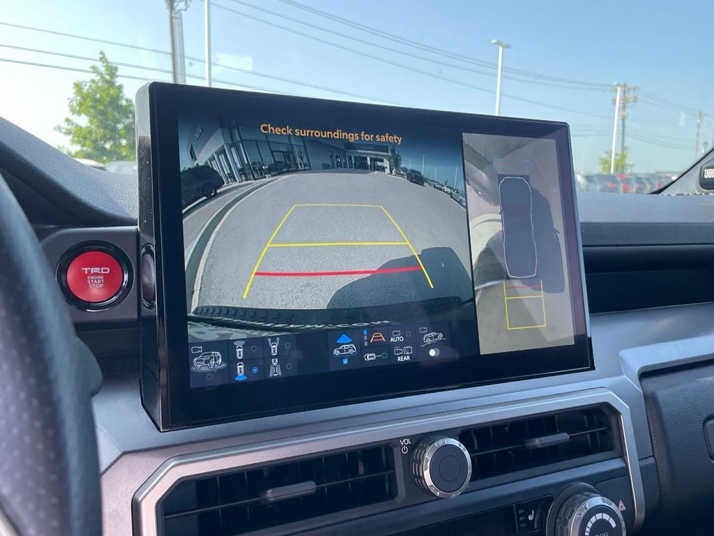 2025 Toyota 4Runner TRD Off-Road Premium - APPLE CARPLAY / NAVIGATION
