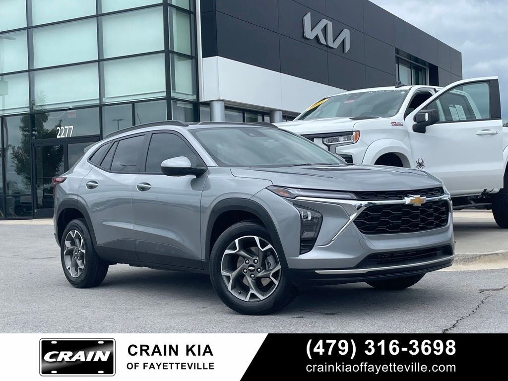 2025 Chevrolet Trax LT