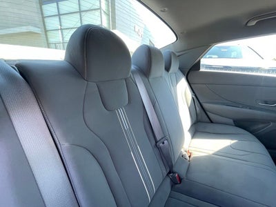 2023 Hyundai Elantra SEL - SMART CRUISE CONTROL / NAVIGATION