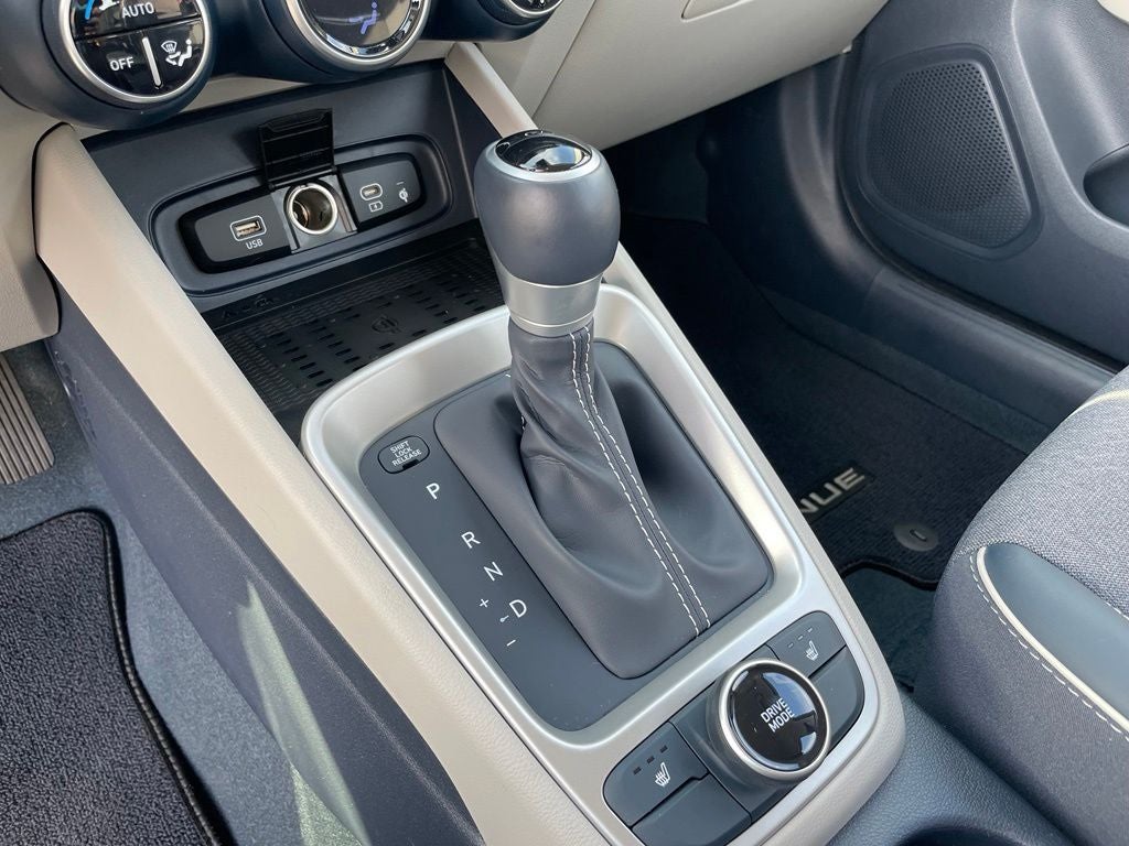 2024 Hyundai Venue Limited - NAVIGATION / BLUELINK